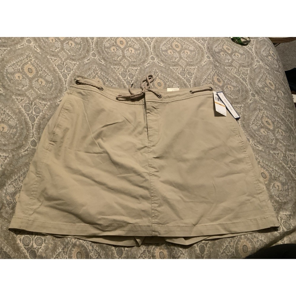 Dockers Womens Khaki Tan Skort Flat Front Cotton Blend Size 16W NWT